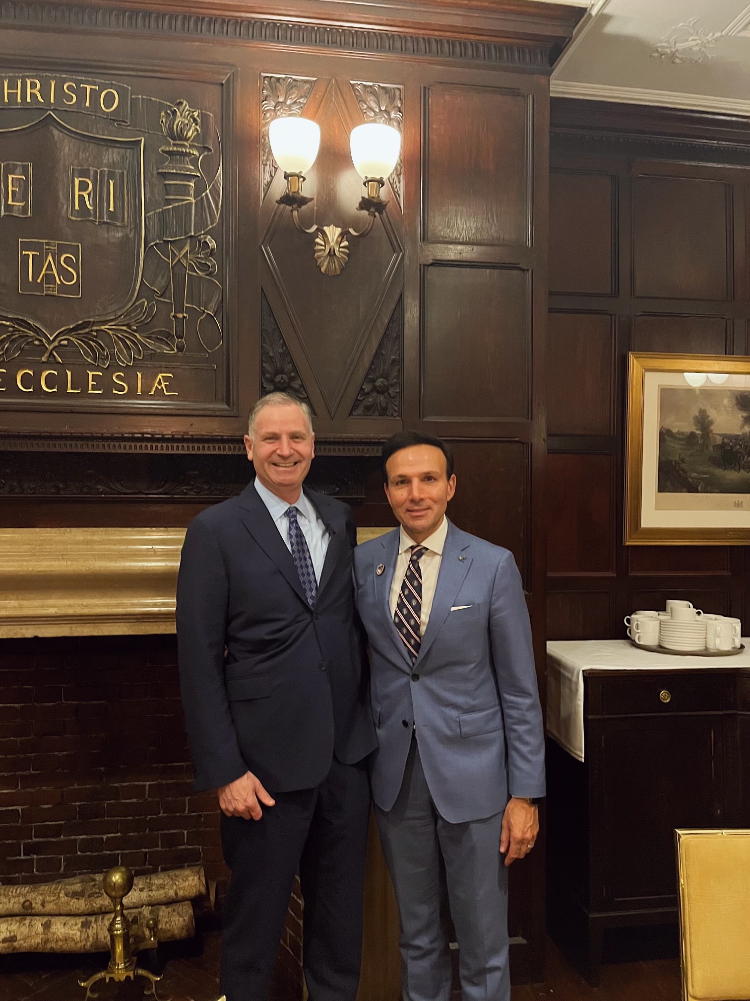 Robert Reiss with George Sifakis, CEO Ideagen Global, at the Harvard Club on October 27th, 2022 for Ideagen Global's Lifetime Leadership UN Event.